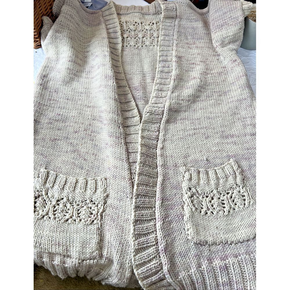 Hand Knit Long Vest Lace Pattern high quality wool, verigated‎ pockets heavywt